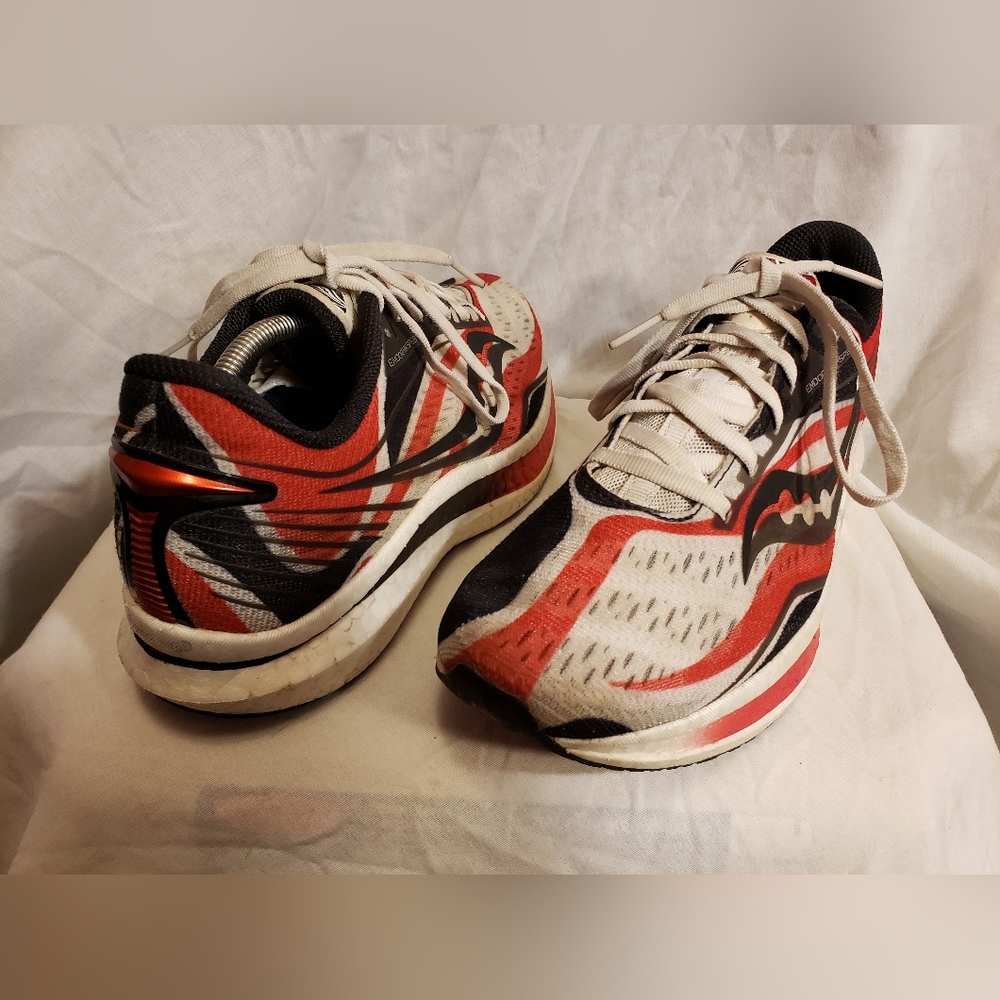 Saucony Endorphin-Speed Running Shoes Sz 8 Chengdu